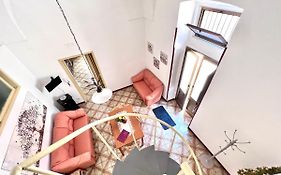 La casa di Albina